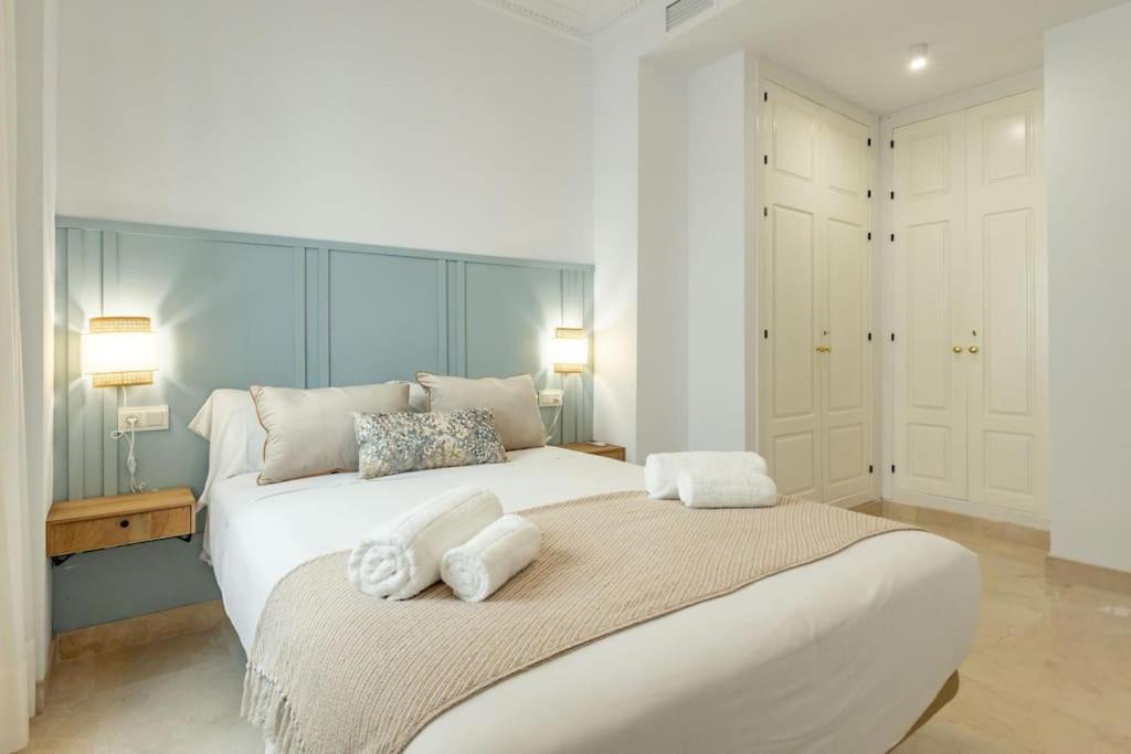 Imperial Central Suite By Valcambre Sevilla Kültér fotó