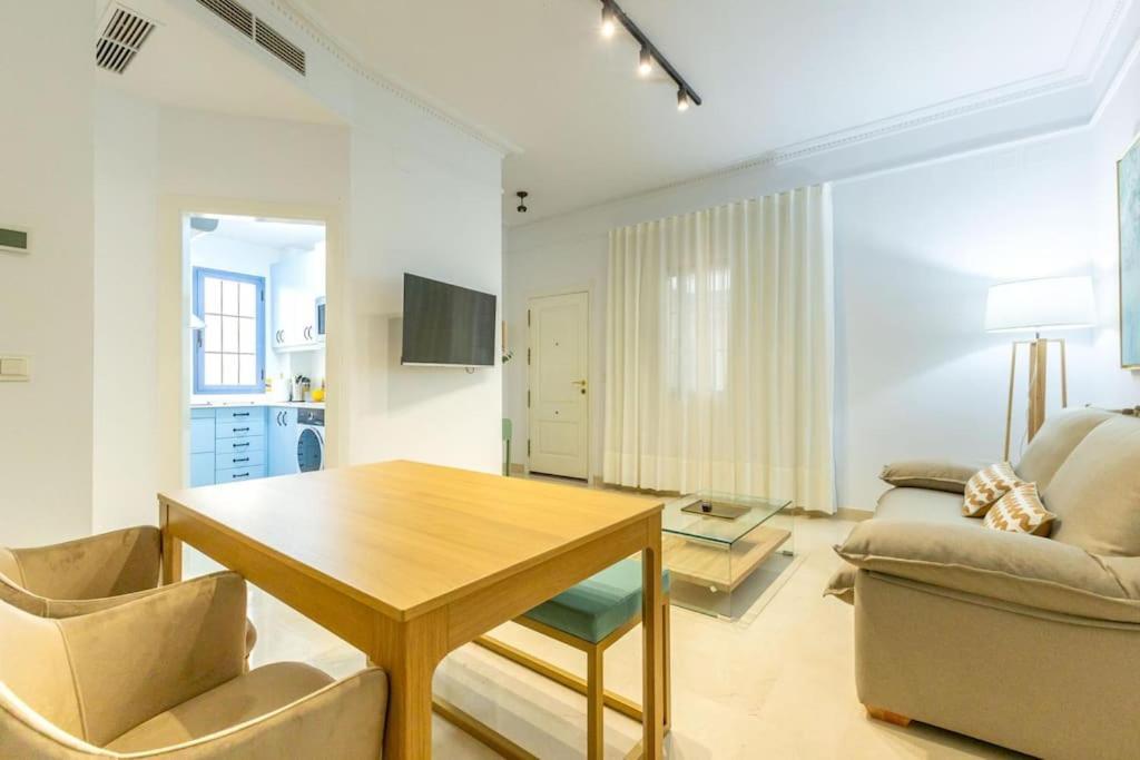 Imperial Central Suite By Valcambre Sevilla Kültér fotó