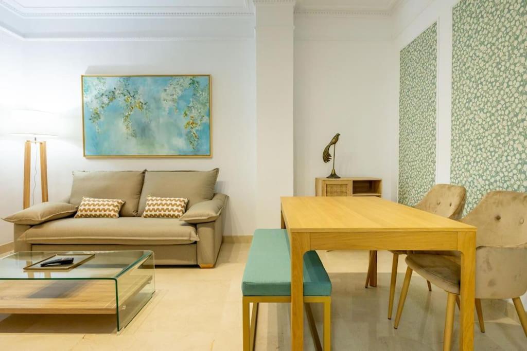 Imperial Central Suite By Valcambre Sevilla Kültér fotó